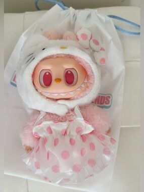 Pop Mart THE MONSTERS x Hello Kitty Series - Hello Kitty